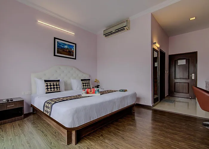 Hotel Cozy Cave Grand